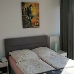 Horyzont 803 *